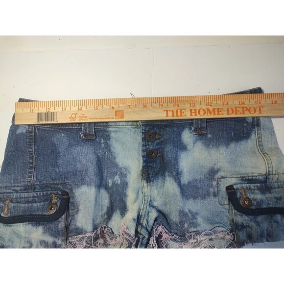 HOT PANTS SHORT Lowrise Shorts Denim LEI Cutoff Frayed shredded Distressed Sz 11 - Picture 8 of 9
